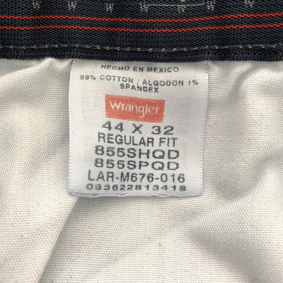 Wrangler Premium Jeans Regular Fit Light Wash Blue Denim Men's Size 44 x 32 - Picture 3 of 9